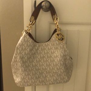 Michael Kors Fulton Large Shoulder Bag